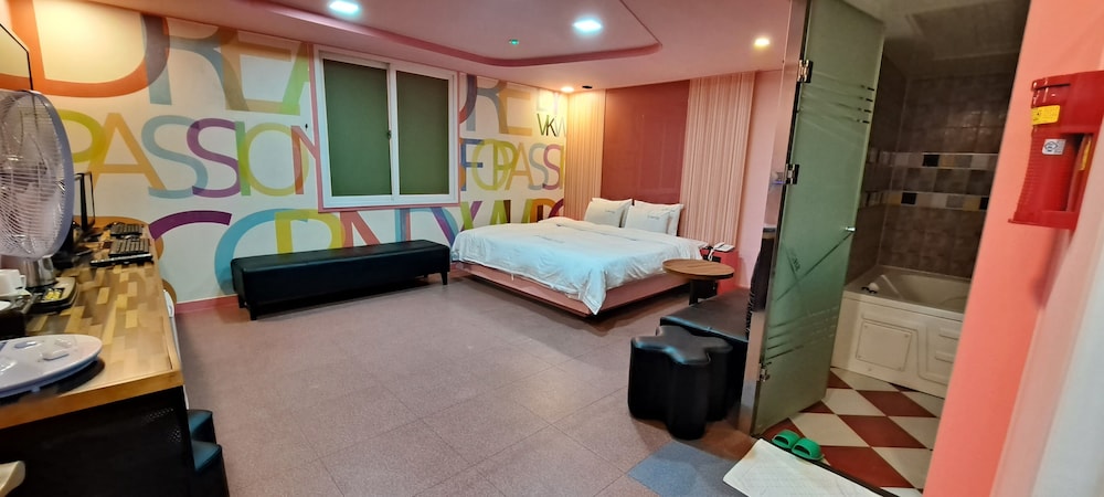 Show Motel Yangsan 9/50