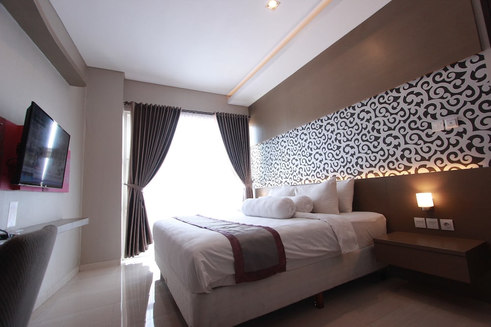 Viva Hotel Kediri by Azana 13/55