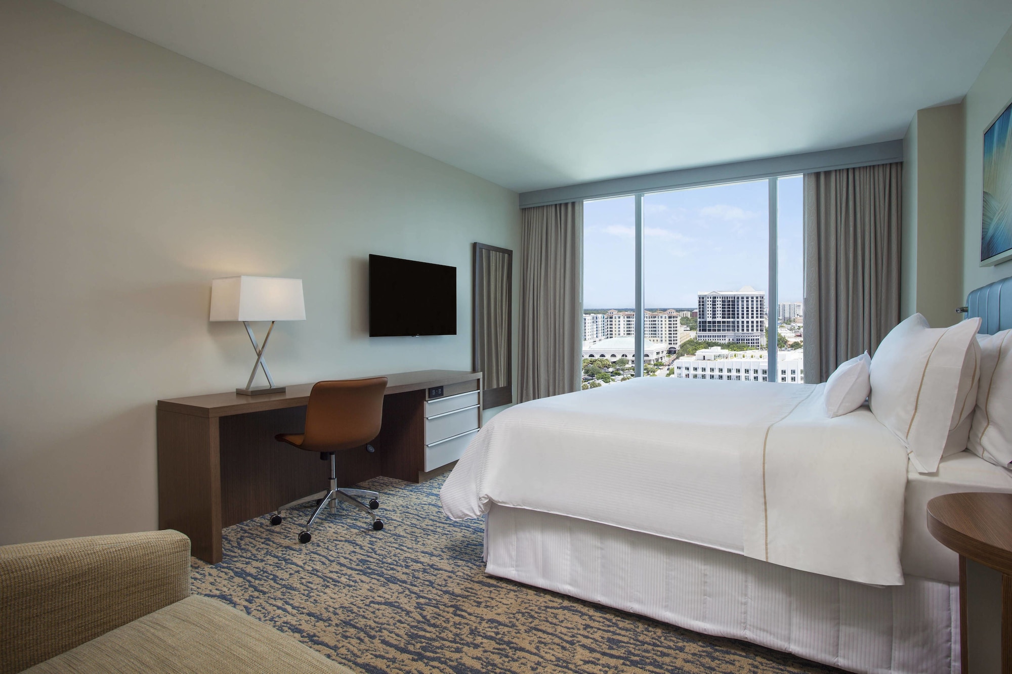 Traditional, King Bed, City View