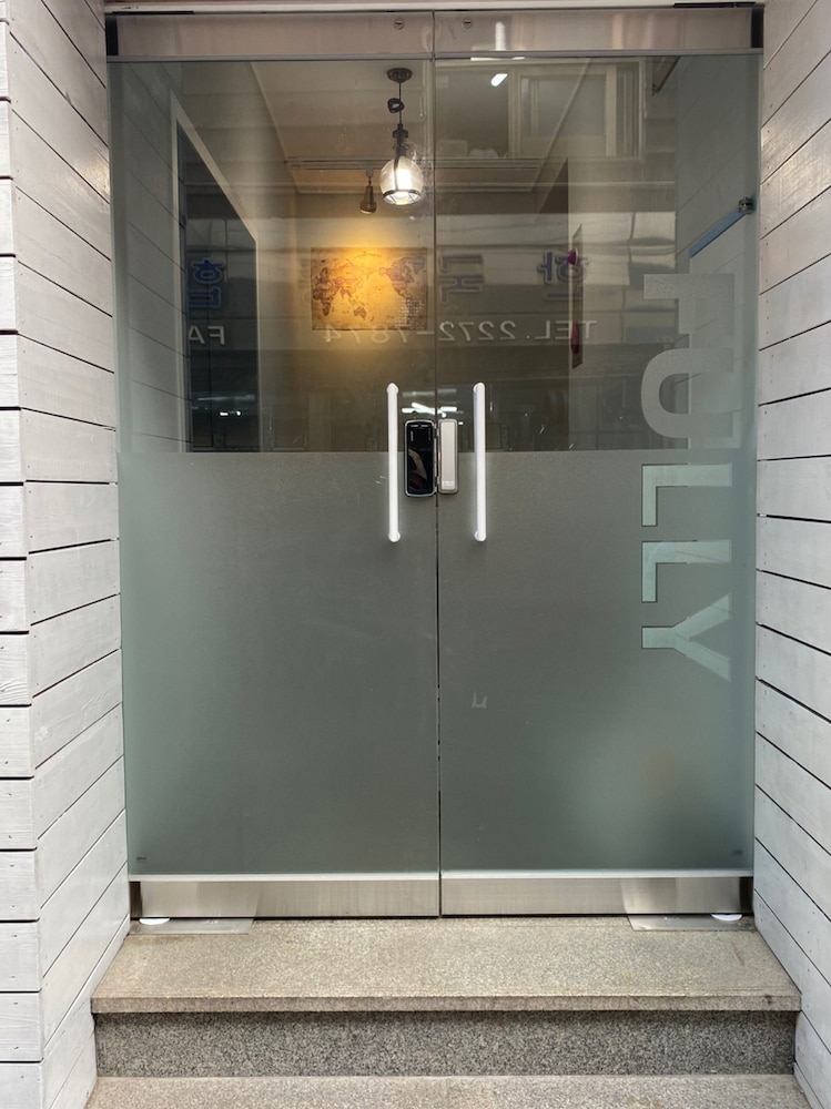 Fully Hong Hostel Insadong 3/35