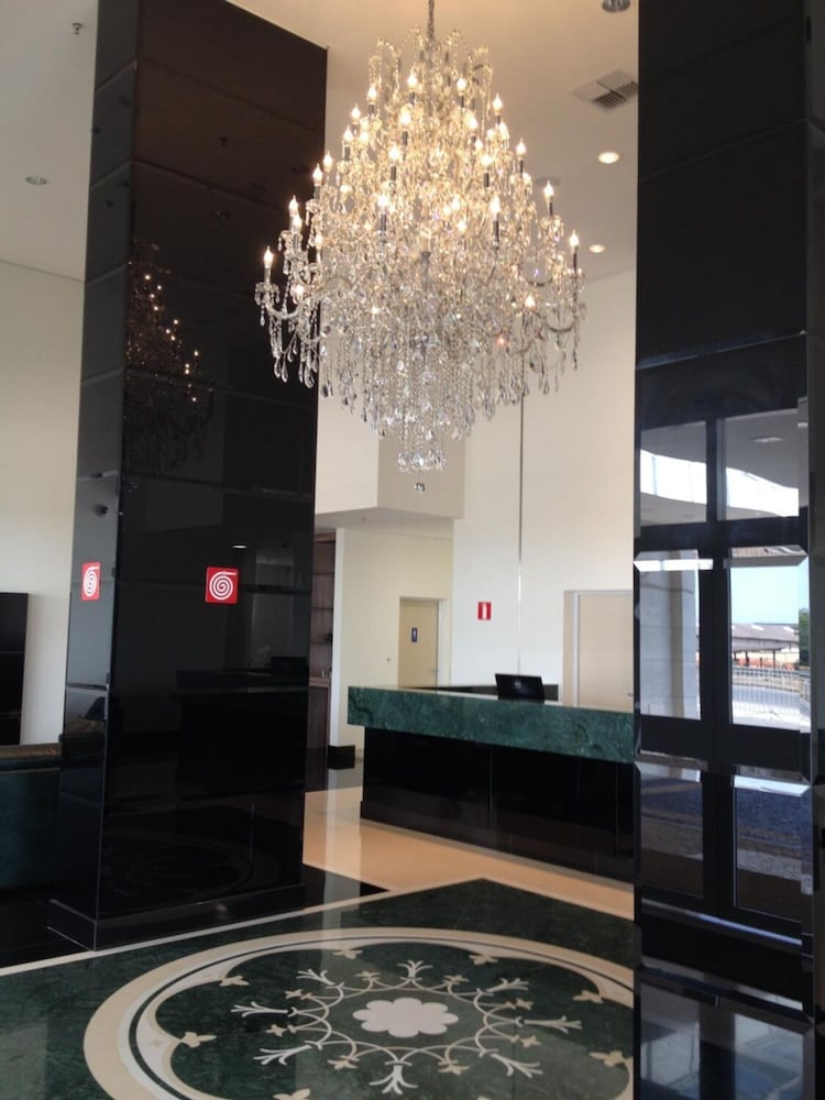 Porto Feliz Executive Hotel 5/50