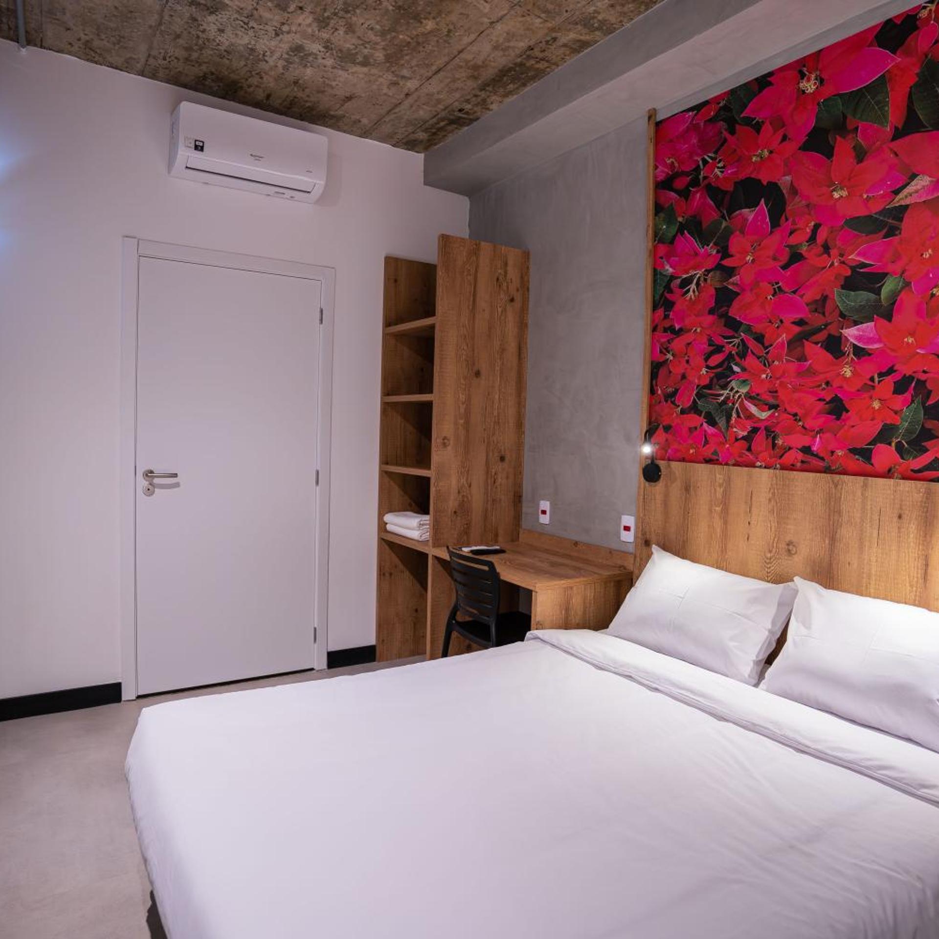 Campos de Holambra Inn 4/50