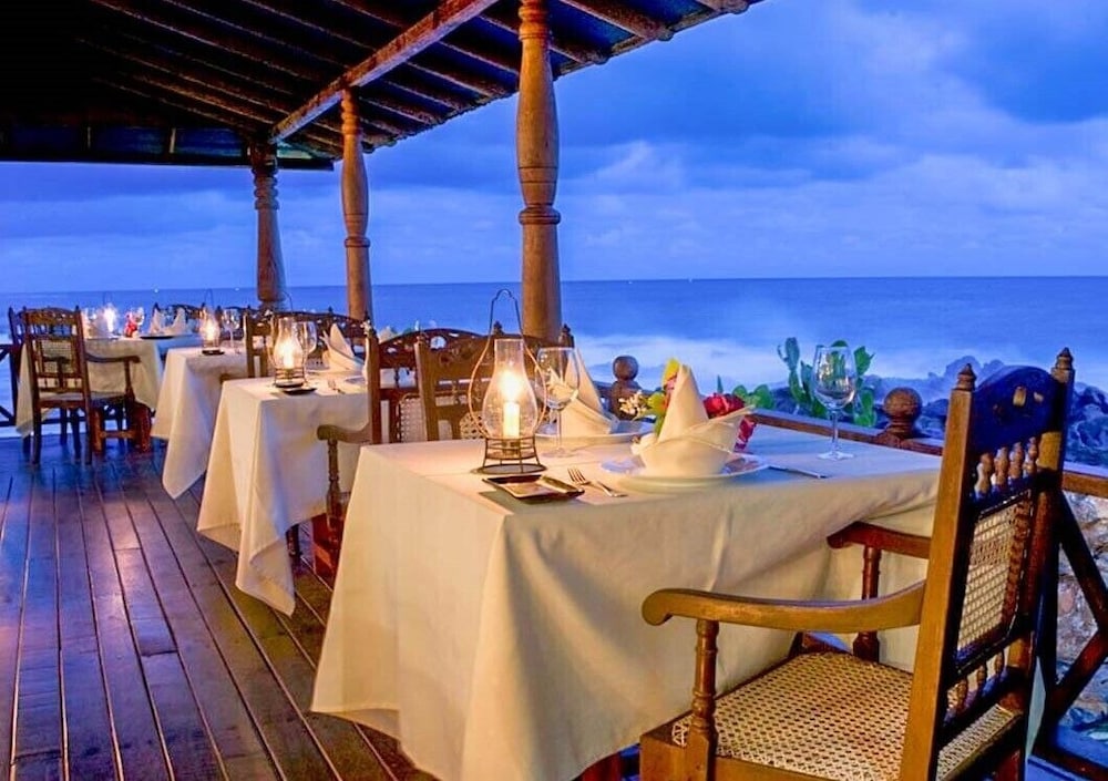 Dickwella Resort and Spa 27/50