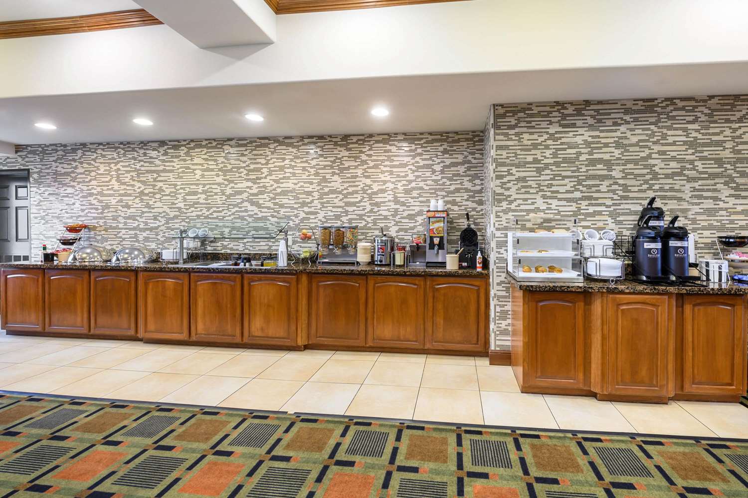 La Quinta Inn And Suites By Wyndham Longview North 6/46