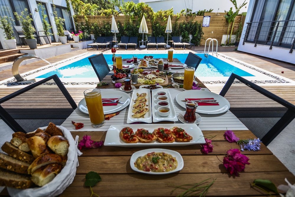 Eng Boutique Hotel 28/36