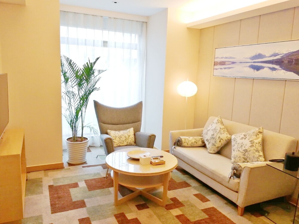 H-Hotel Riverside Chengdu 44/56