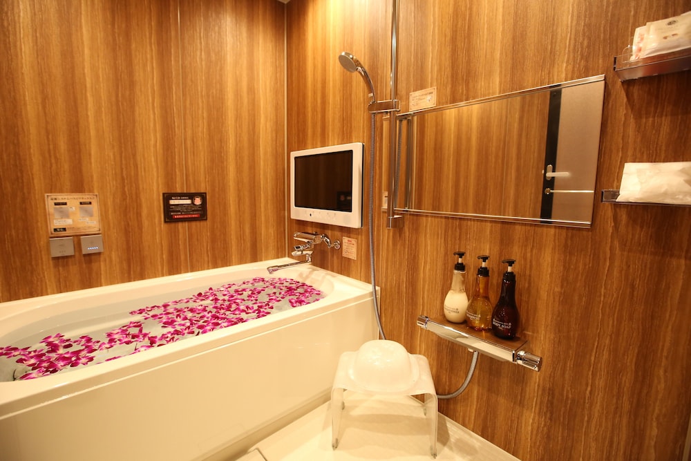 Hotel K6 Osaka Namba 25/50