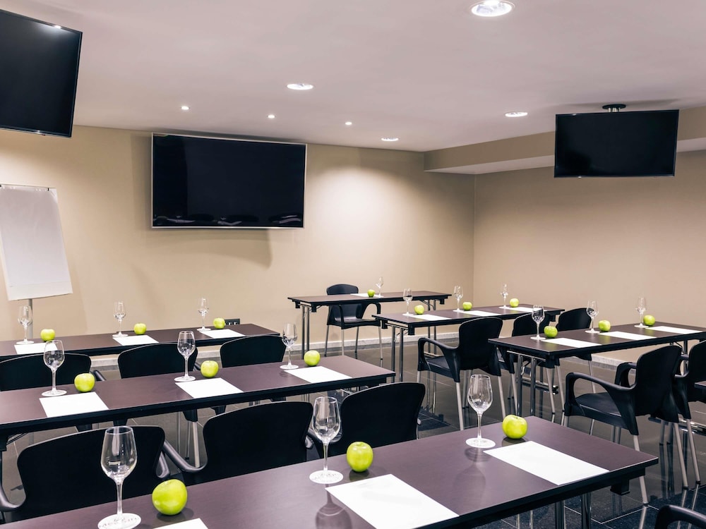 Mercure Bilbao Jardines De Albia 63/70