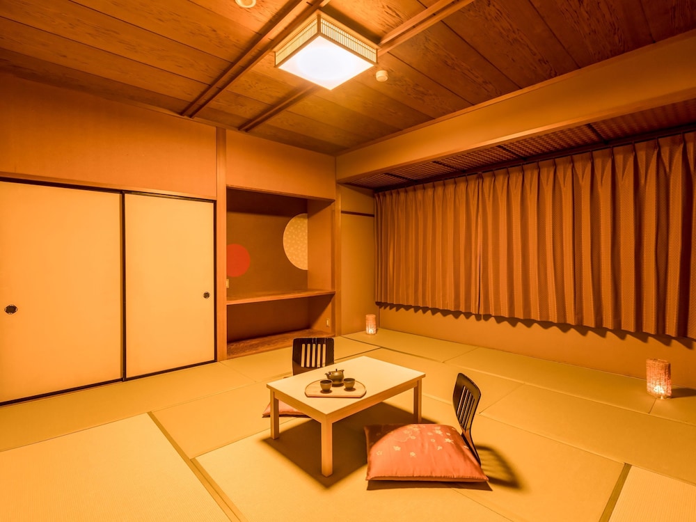 JAPANESE, STANDARD, NO VIEW, NO BATHROOM