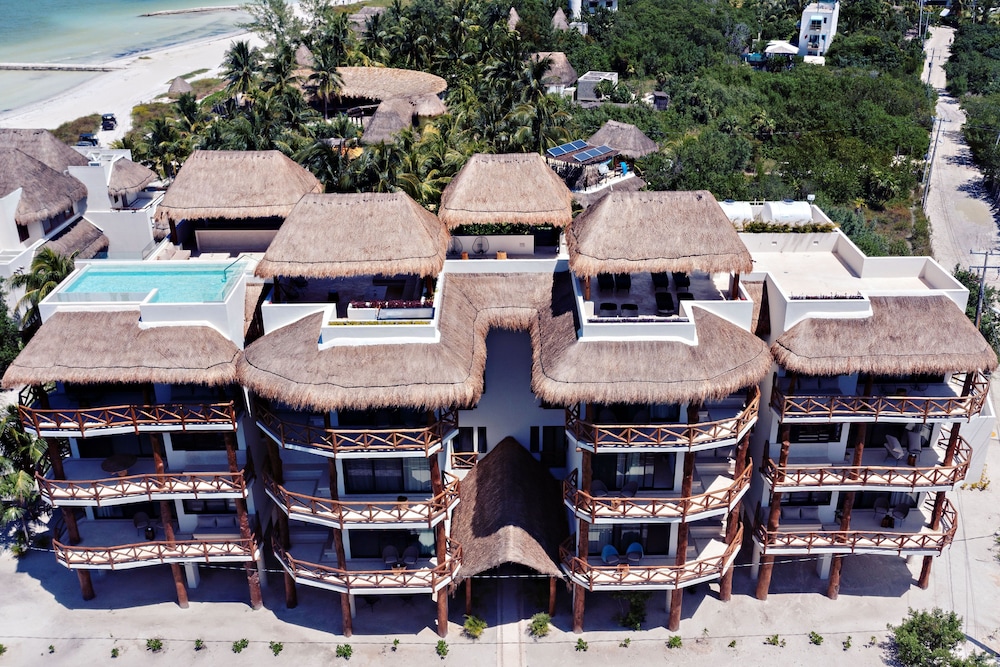 Casa Astral Holbox Boutique and Apartments 10/65