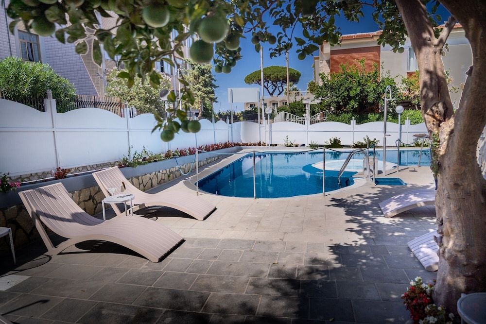 Hotel La Pergola Sorrento 7/68
