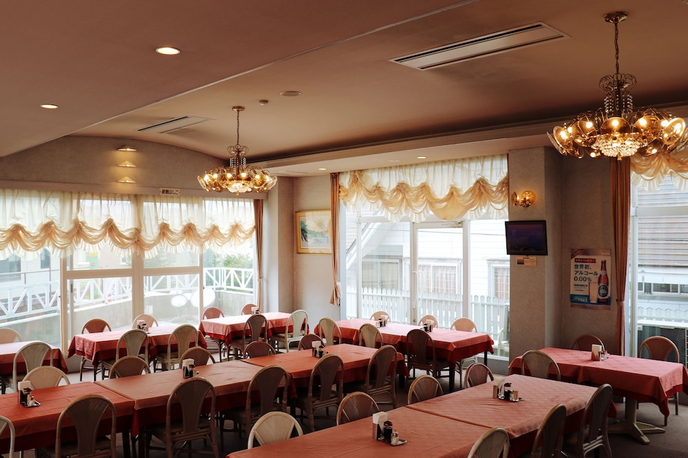 RESORT INN MARION SHINANO 61/67