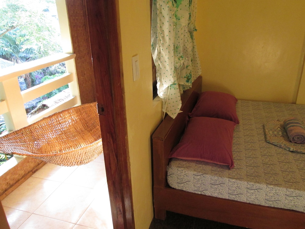 Escurel Inn 24/24