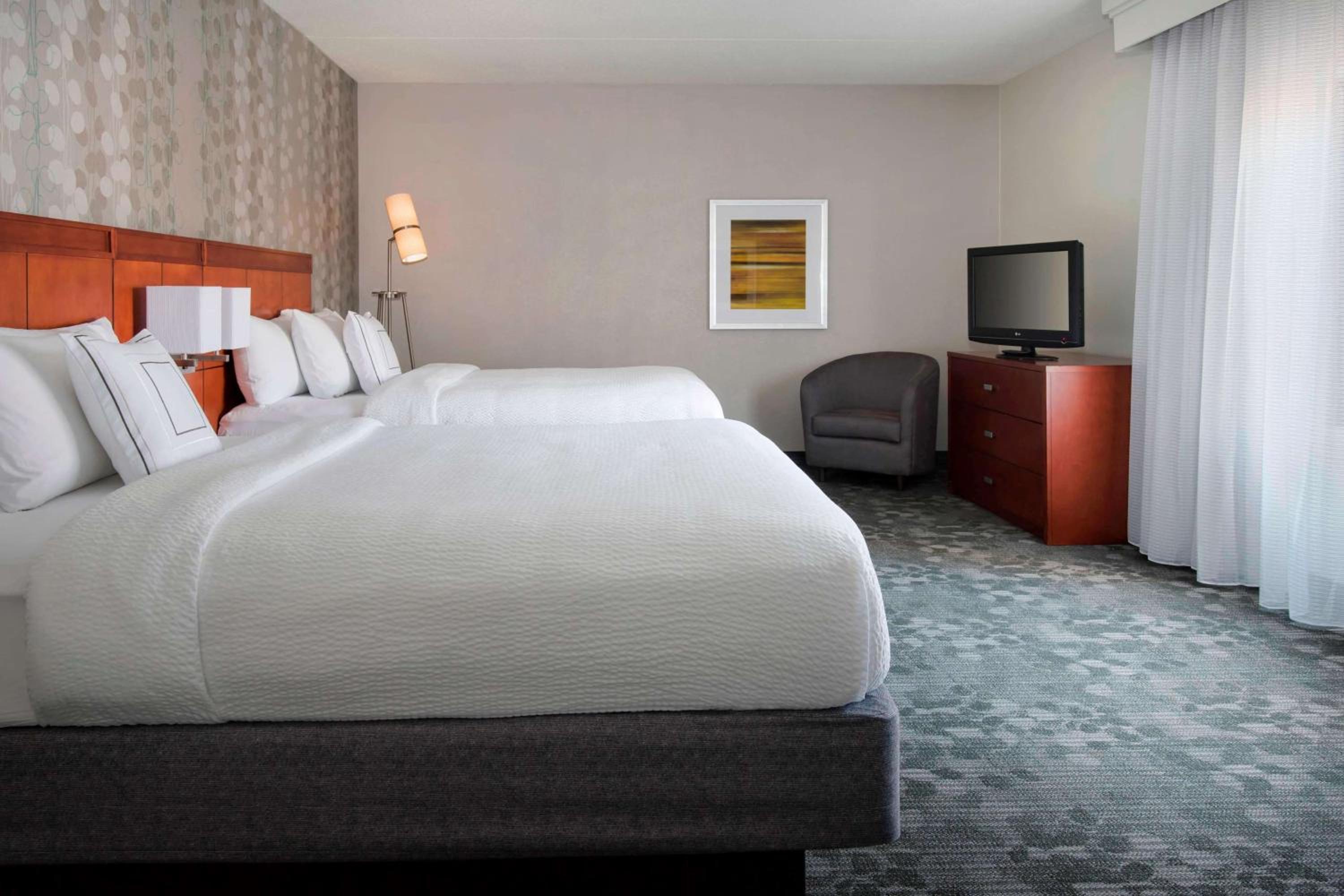 1 Bedroom, Courtyard, Suite, Double Bed, Balcony