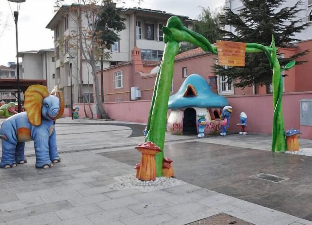 Buyuk Truva Oteli 25/28
