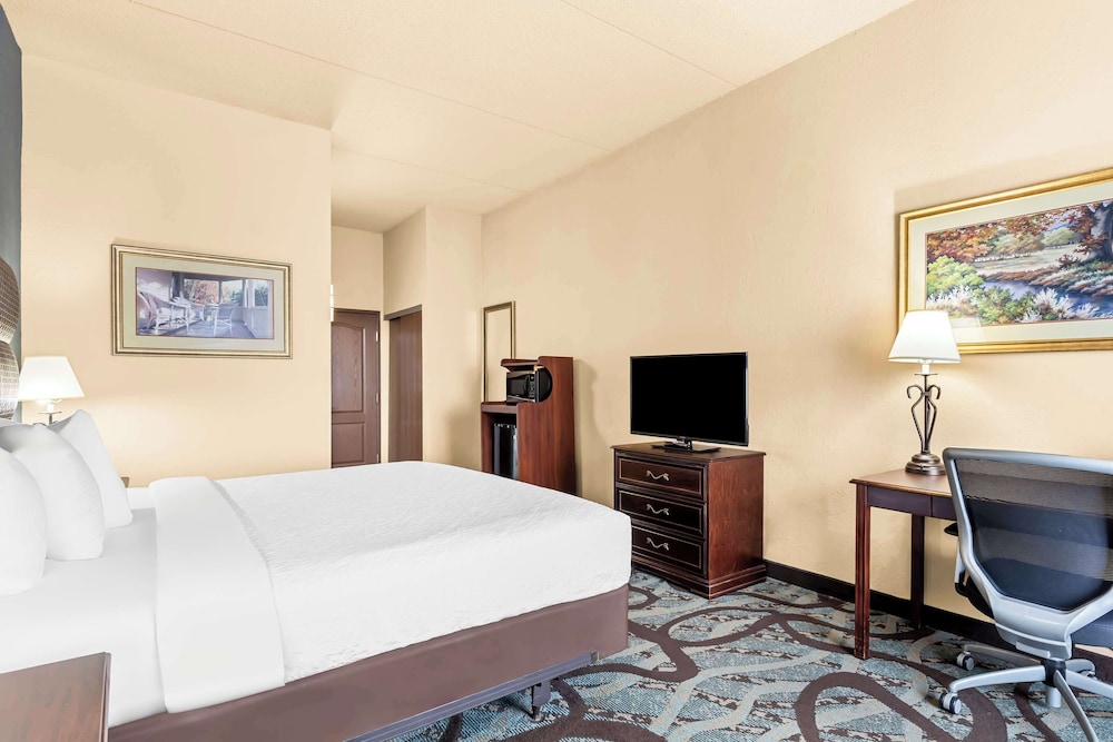 Best Western Holiday Manor 19/49