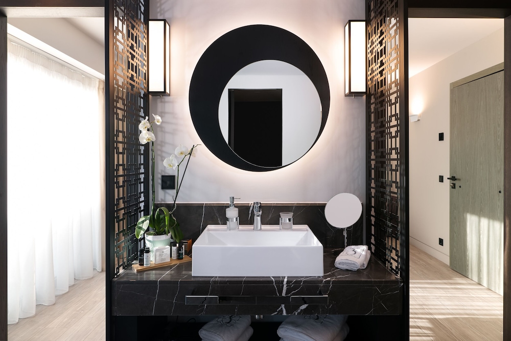 S Hotel Boutique Thessaloniki 48/54