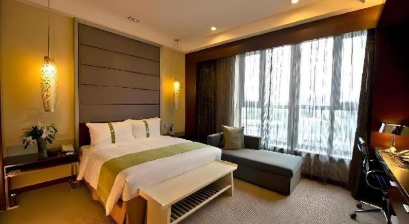 GreenTree Inn Liuan Shucheng Hean Road Business Hotel 12/49
