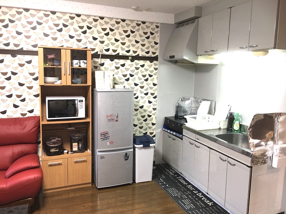 Ky Apartment 4/34