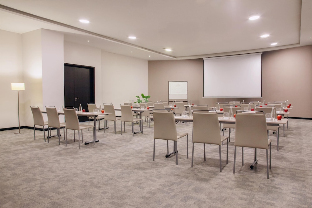 NH Collection Barranquilla Smartsuites Royal 40/50