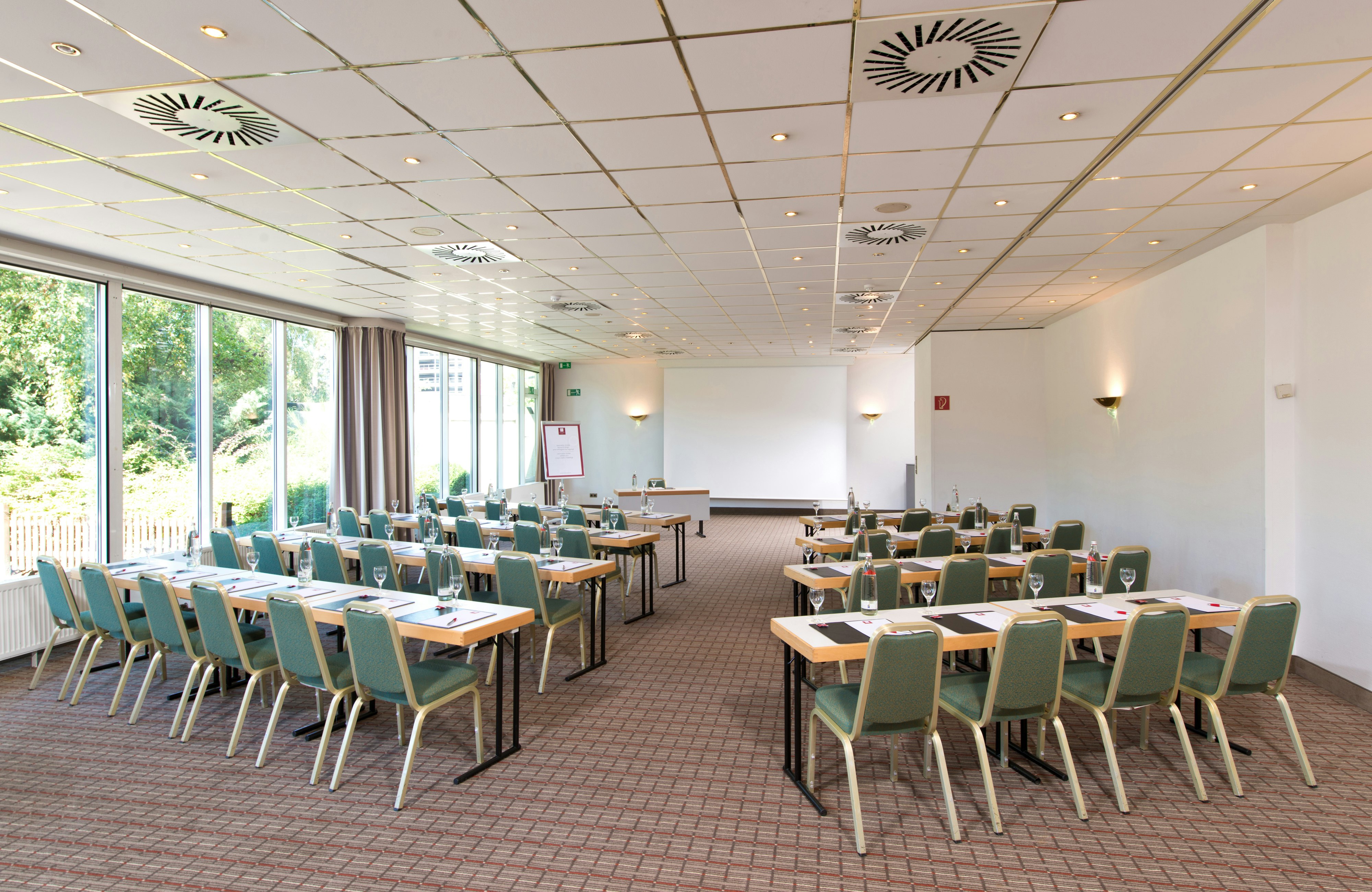LEONARDO HOTEL KOLN BONN AIRPORT 52/57