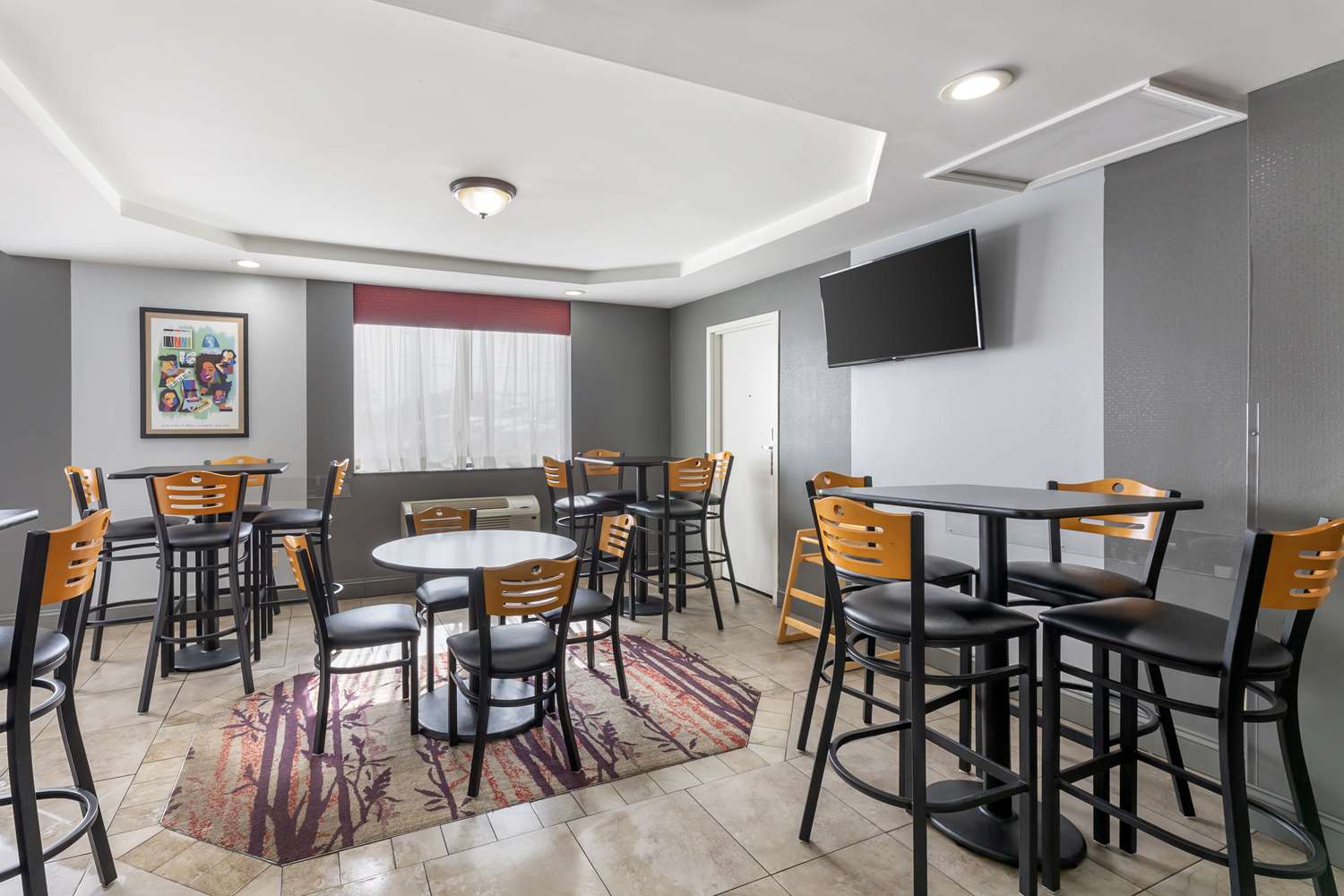 Best Western The Inn At Rochester Airport 27/37