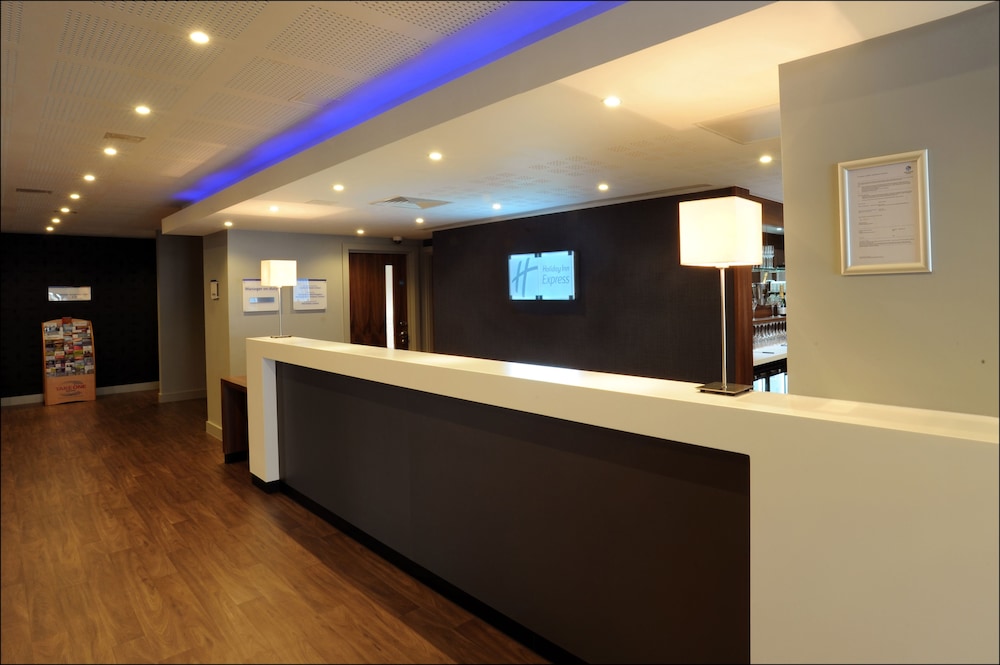 Holiday Inn Express Birmingham - Snow Hill 6/55