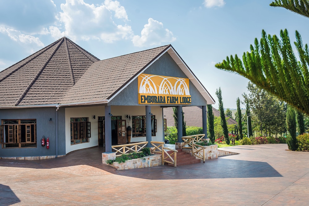 Emburara Farm Lodge 3/50