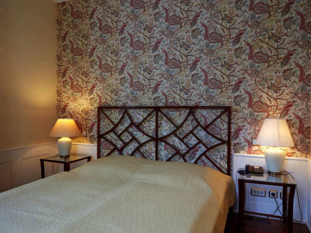 HOTEL SNORRENBURG 13/24