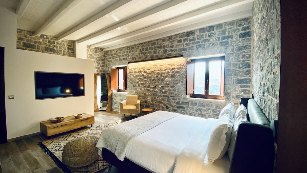 Manifest Boutique Hotel 10/50