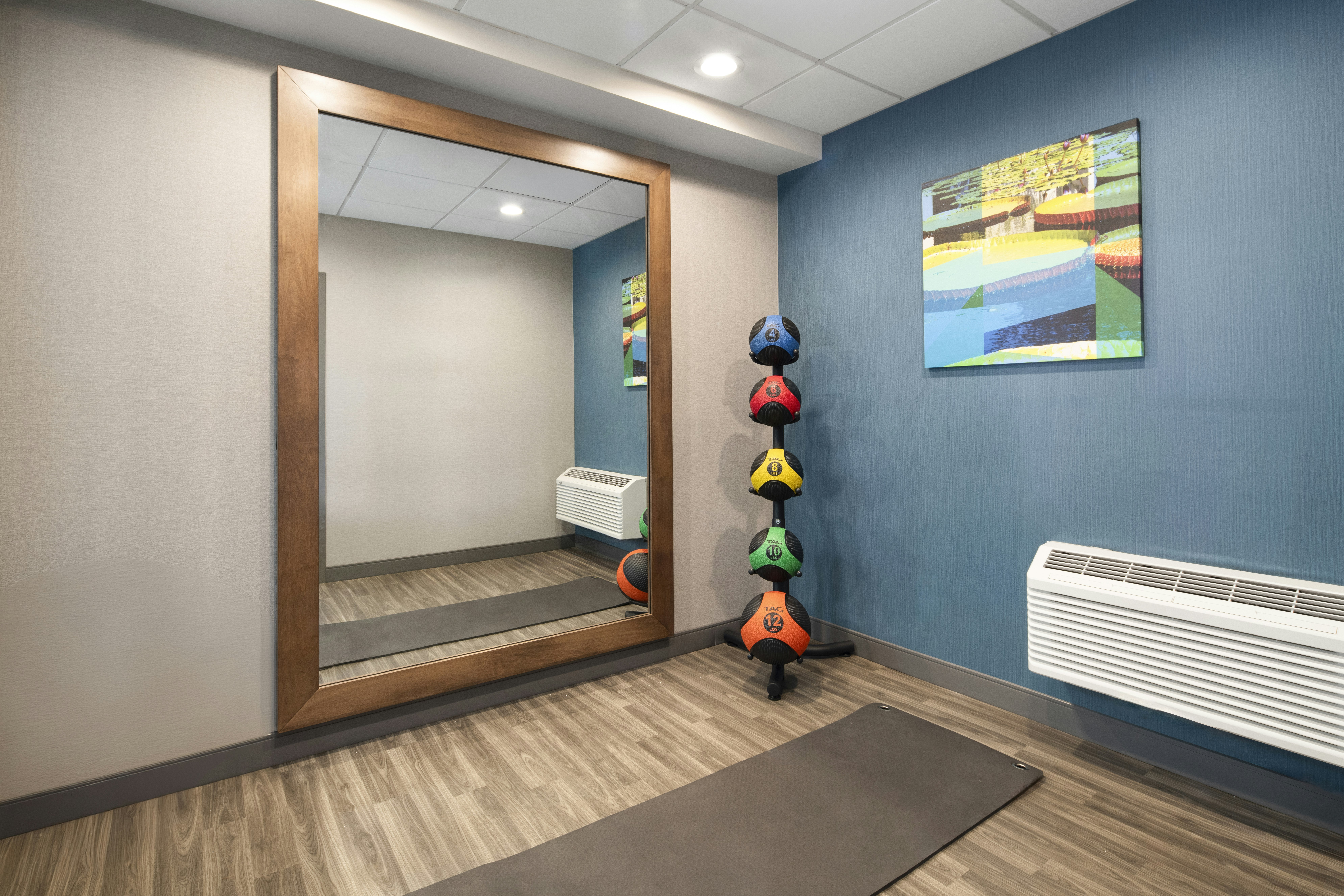 Hampton Inn Chicopee Springfield 30/50