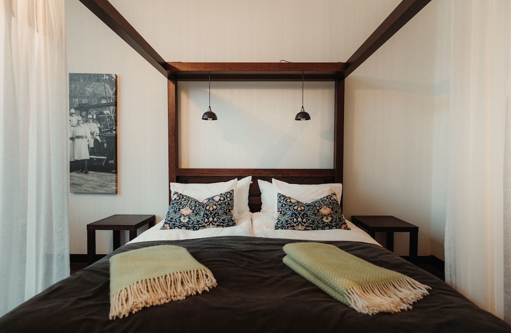 Naas Fabriker Hotell Och Restaurang 9/50