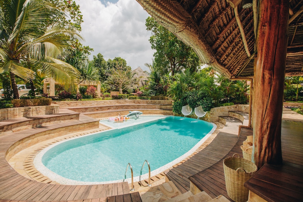 Tulia Zanzibar Unique Beach Resort 4/65