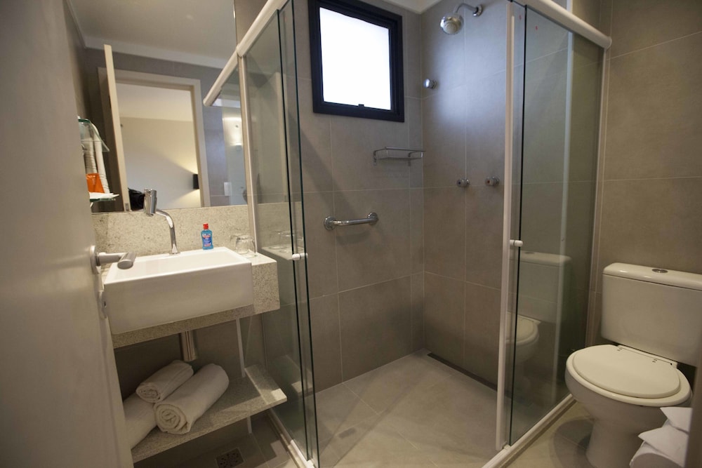 Quality Hotel Aracaju 7/24