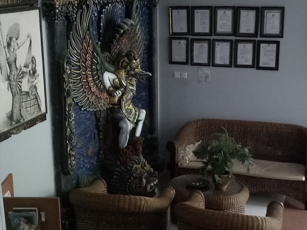 Taman Ayu Legian 60/75