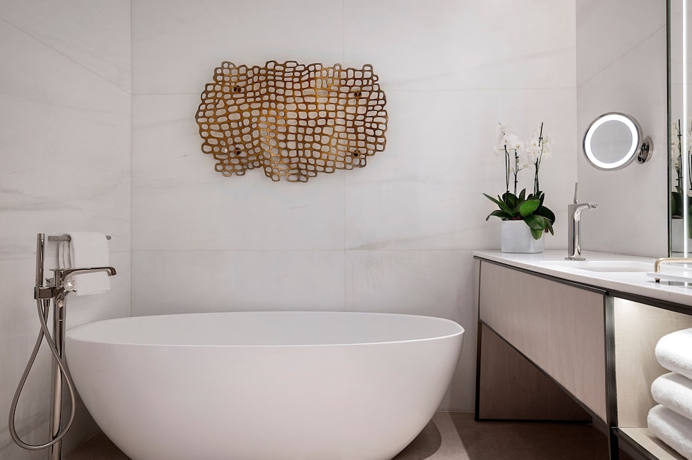 The St. Regis Riyadh 44/45