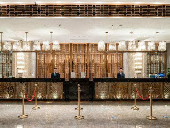 Howard Johnson by Wyndham City of Flower Hotel Kunming 17/53