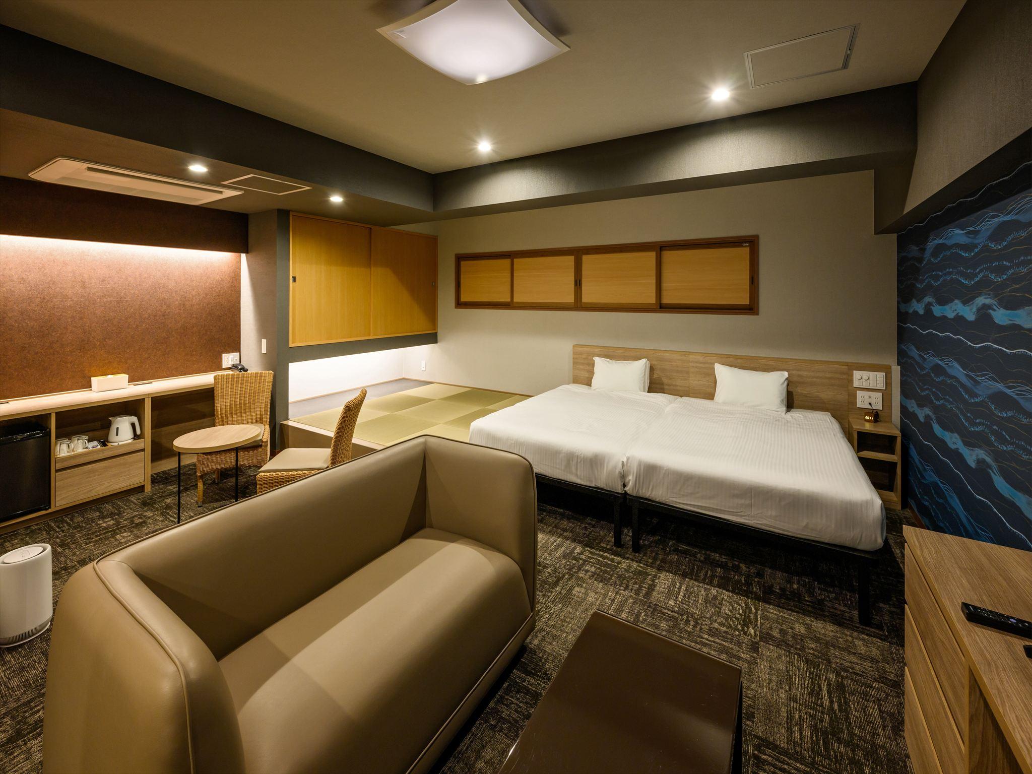 Semi Room, Family, 2 Semi Double Beds, 2 Futon Beds