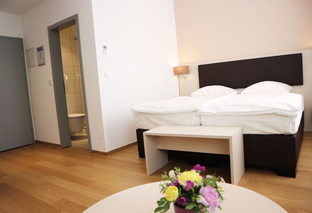 Hotel Lasthaus Am Ring 37/38