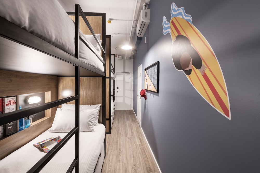 Hostel G 25/40