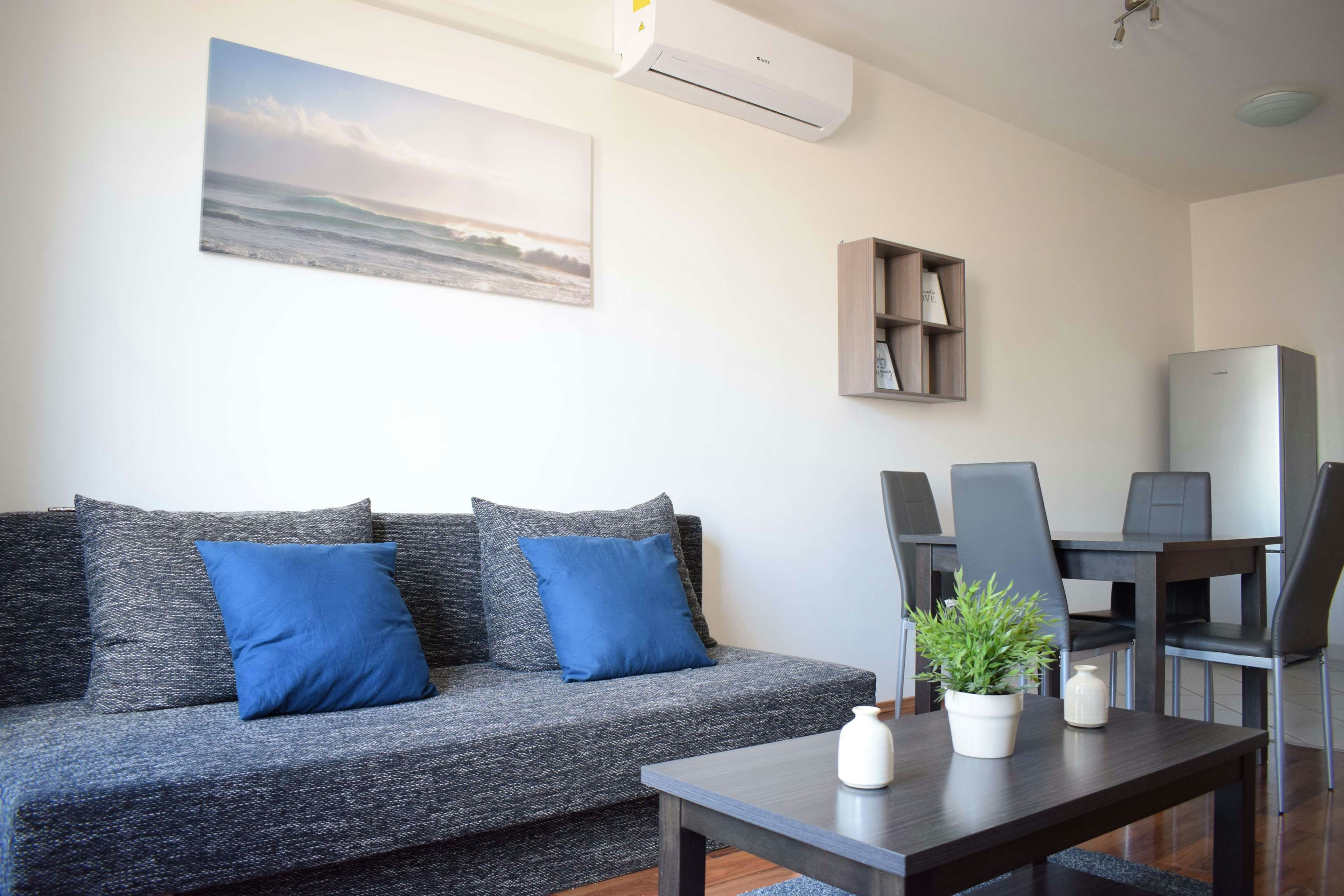CORVIN CENTER SUITES 45/87