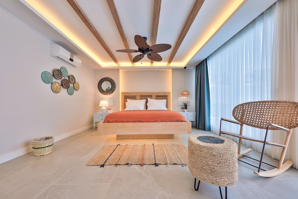 Kalkan Saray Suites Hotel 45/74