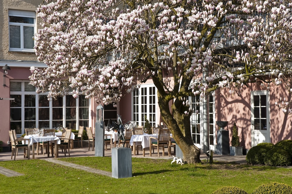 Hotel Recour 38/50