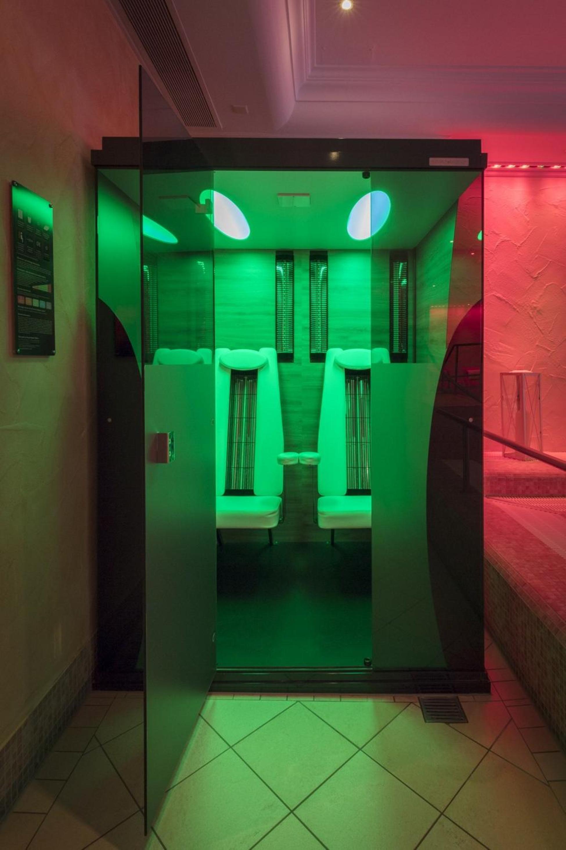 Hotel Schweizer Hof 26/50