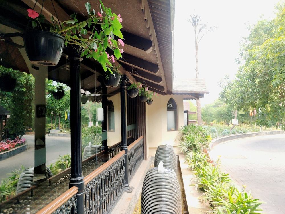 REGENTA MPG CLUB MAHABALESHWAR 7/80