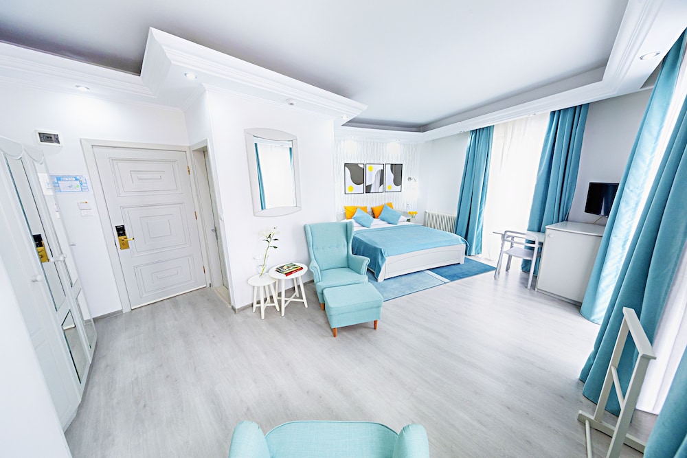 Relax Comfort Suites 42/50