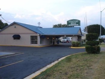 Stratford House Inn and Suites 42/51