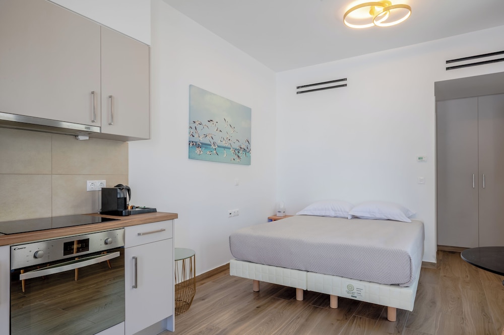 Apeiron Blue Santorini - Adults Only 21/50