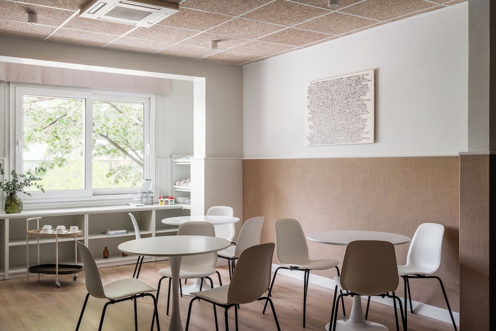 Hotel Margarit 53/61