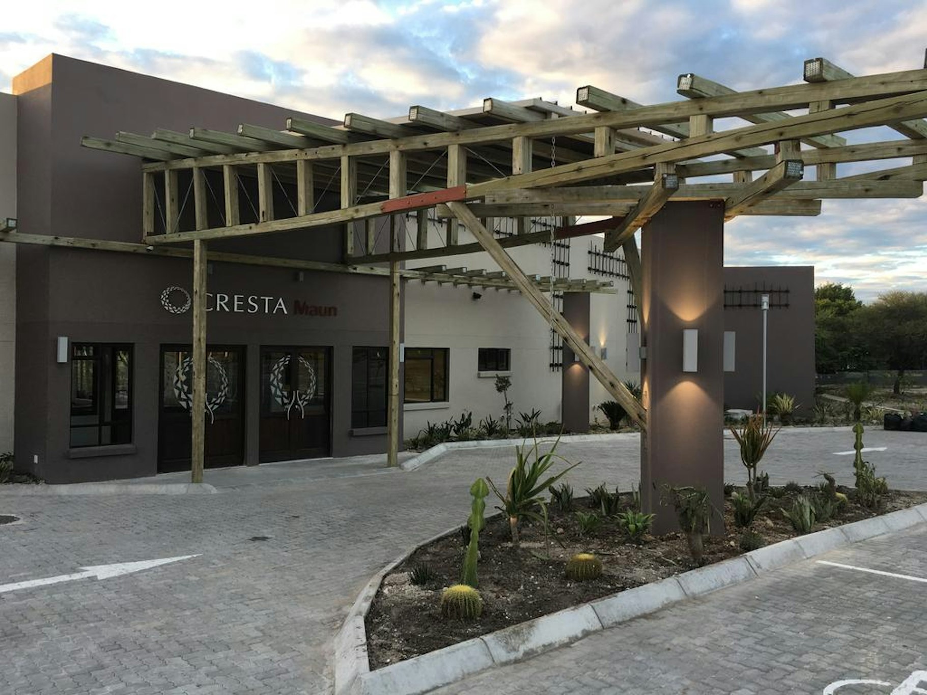 Cresta Maun 2/76